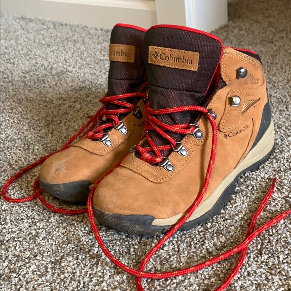 Columbia Hiking Boots